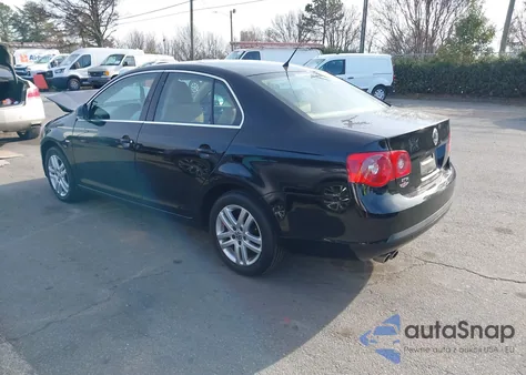 2007 Volkswagen Jetta Wolfsburg Edition из США, поврежденный, VIN 3VWEF71K07M155794